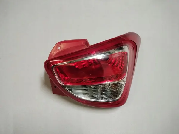 HYUNDAI I10 II Luz Trasera Derecha 92402-B9000 image 2