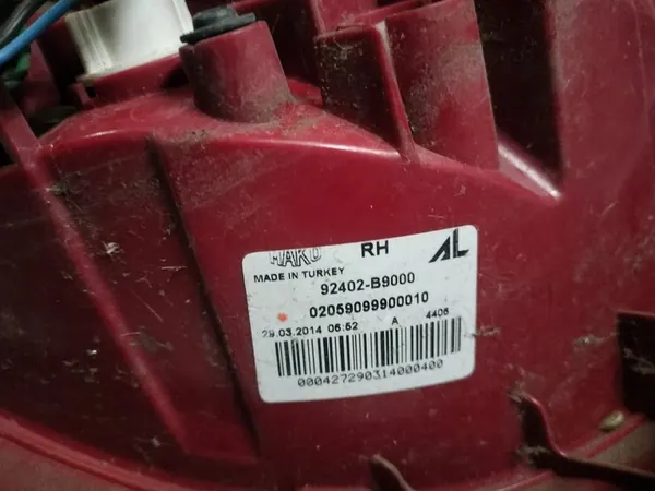 HYUNDAI I10 II Luz Trasera Derecha 92402-B9000 image 5