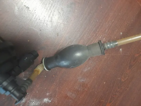 Polttoainesuodattimen Kotelo Erotin Renault Master II OEM 7700300901 image 2