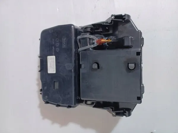 Cendrier Mercedes Classe C W205 OEM A2056800210 image 4