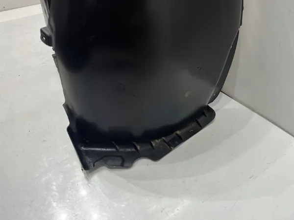 Skoda Octavia IV Etu oikea lokasuoja OEM 5E3809958E image 6