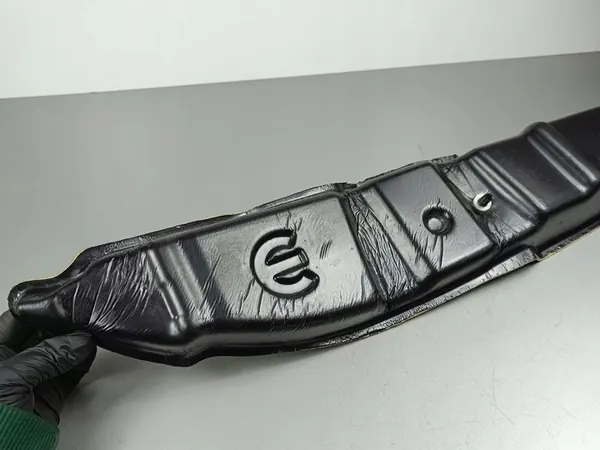 2022 Jeep Grand Cherokee WL Skärmfoder FOB43621 image 2