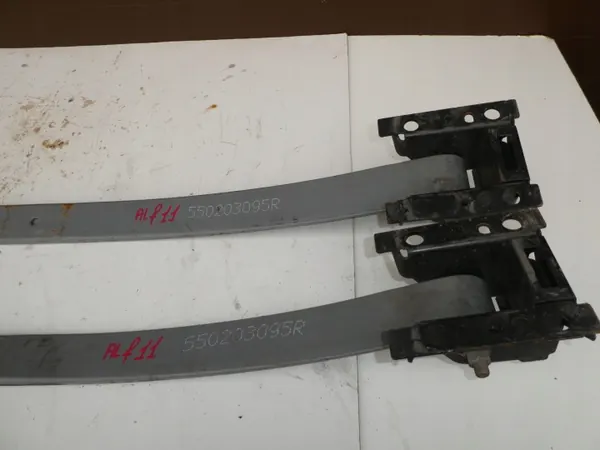 Pare-chocs arrière Renault Master III OEM 550203095R image 3