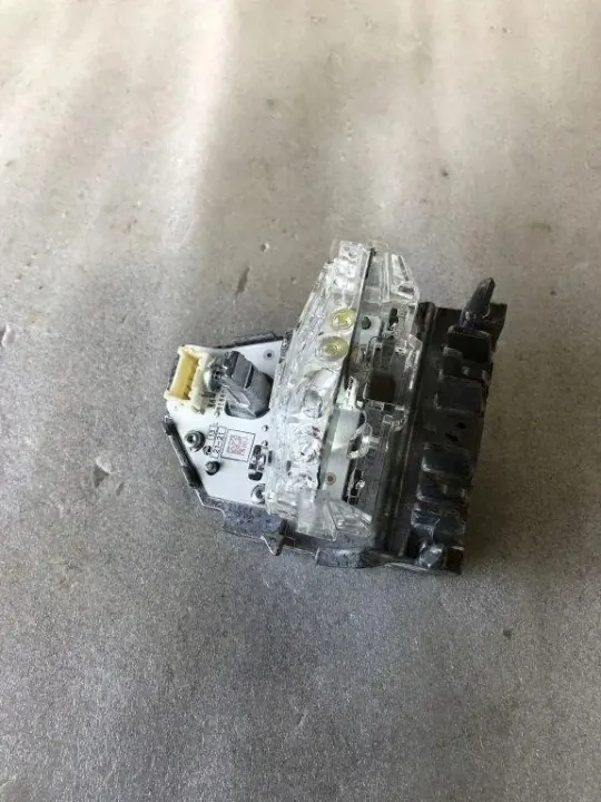 Allumeur Xenon OEM 36314772B pour Ford Kuga II 1.5L image 3