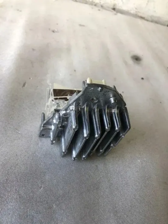 Allumeur Xenon OEM 36314772B pour Ford Kuga II 1.5L image 4