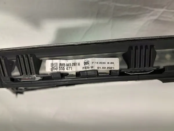 Audi A4 B9 Lift Sedan linker zijruit OEM 8W5845297H image 4