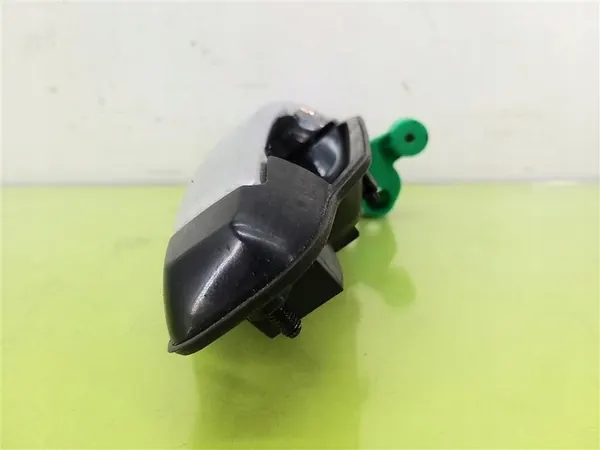 Oikea takaulkokahva Kia Sorento I 2002-2009 OEM image 3