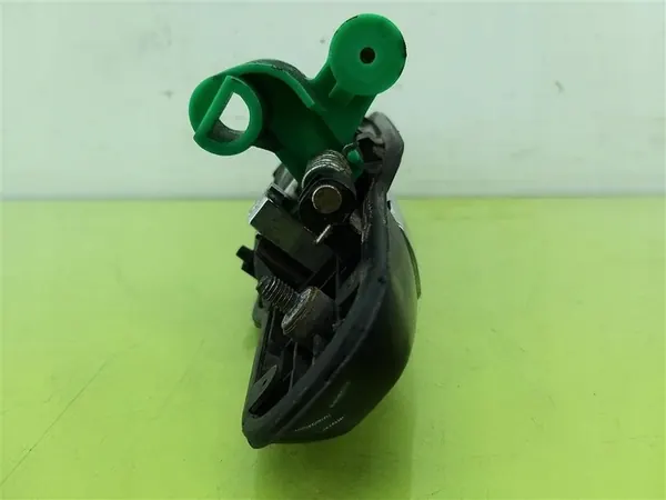 Oikea takaulkokahva Kia Sorento I 2002-2009 OEM image 4