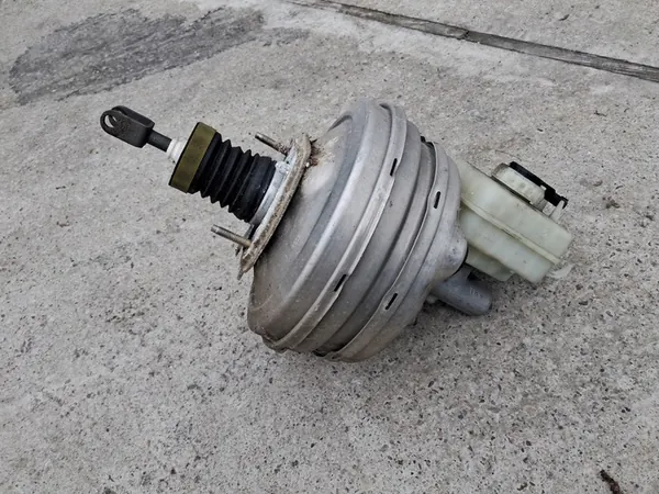 TRW Bromsservopump 6 784 972 BMW E60 E61 520i 525i 530i image 6