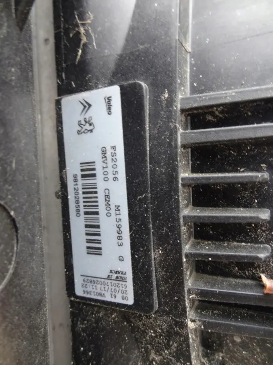 PAS PRZEDNI CHŁODNICE CITROEN C3 III 1.2 9684522780 9676534280 9812028580 image 4