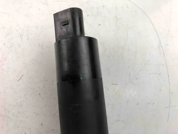 Bomba de agua BMW 5 (E60) 2008 OEM 8377613 image 6