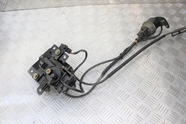 Vakionopeudensäädin Mitsubishi 3000GT Stealth OEM 5323 image 3