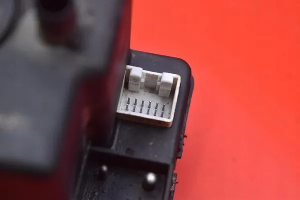 Bomba de Fechadura Central Audi A4 B5 Sedan 94-95 4A0862257A image 7