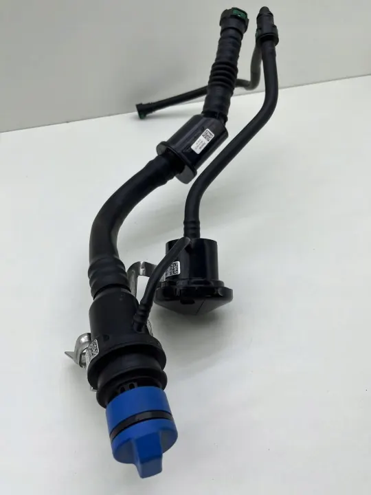 Tapa y Manguera AdBlue Mercedes OEM A2534708800 - Usado image 2