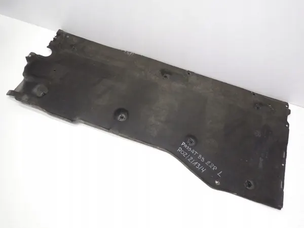 OEM 3Q0825505C Escudo Inferior Esquerdo - Usado image 2