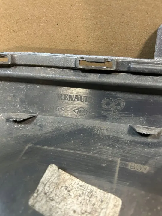 Renault Clio IV RS Heckstoßstange Abdeckung OEM 850B23476R image 7