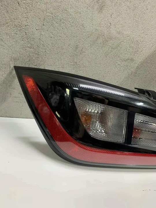 HYUNDAI KONA I 1 LIFT 20-23 LUZ TRASERA IZQUIERDA PARAGOLPES 92405-j9510 image 4