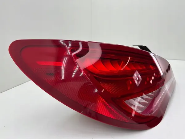 MERCEDES W117 CLA Luz Trasera Izquierda LED A117906501 image 6