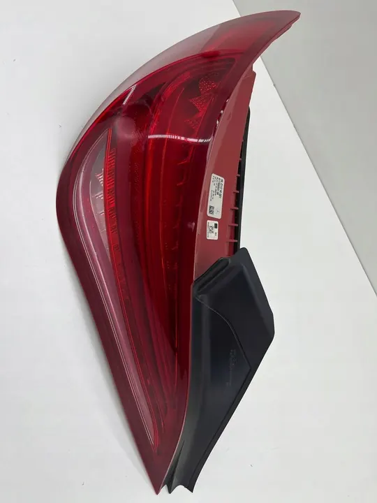MERCEDES W117 CLA Luz Trasera Izquierda LED A117906501 image 8