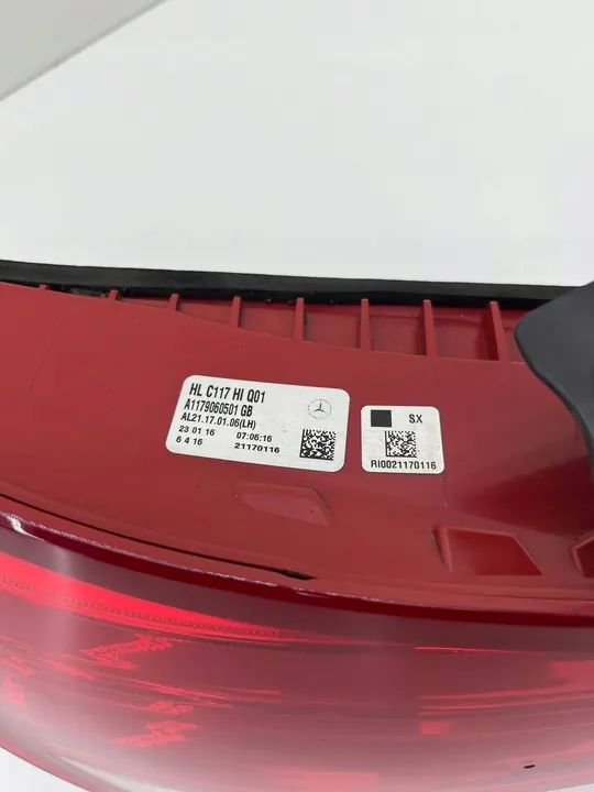 MERCEDES W117 CLA Luz Trasera Izquierda LED A117906501 image 9