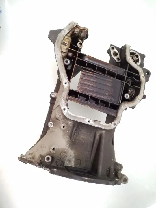 Cárter de aceite Toyota Avensis OEM 610020 - Usado image 5