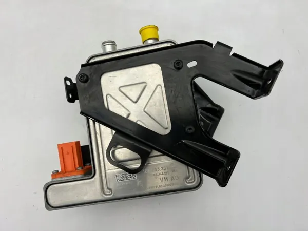 Lämmönvaihdin OEM 1EE963231 VW ID.3:lle & Cupra Bornille image 2