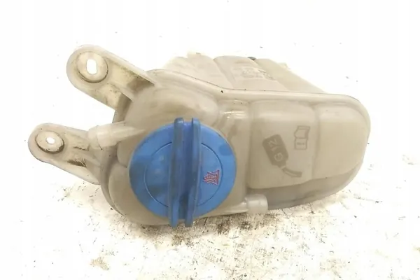 Expansietank AUDI A4 ALLROAD 2.97L diesel OEM 8K0121405E image 6