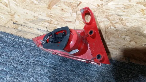 Höger Bakljus Seat Leon II Lift 09-12 OEM 1P0945112D image 3