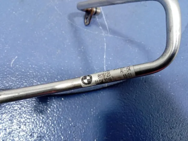 BMW Oljeledning OEM 8575125 för X5 G05 M50D image 5