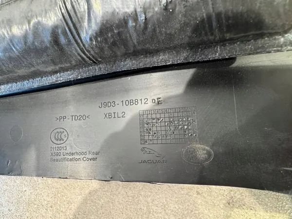 Jaguar I-Pace X590 Isolamento do Capô J9D3-10B812-DE image 4