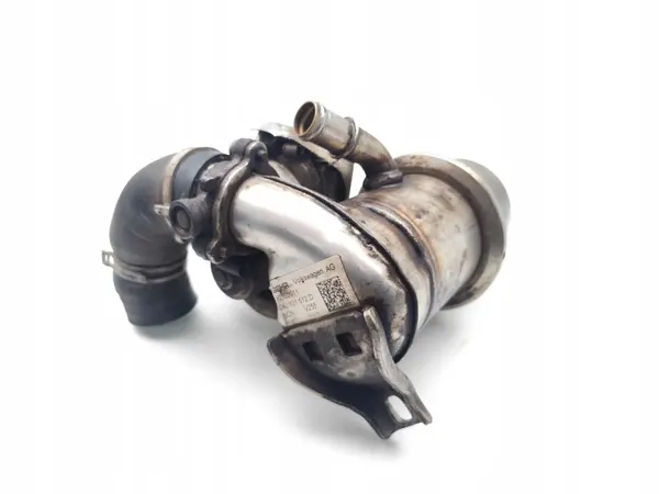 Skoda Octavia EGR-jäähdytin OEM 04L131512D 1.6 TDI image 3