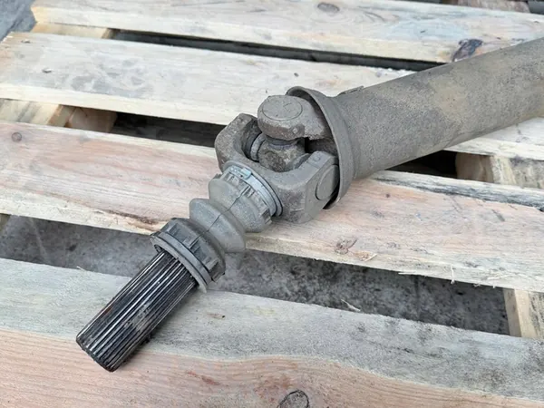 Framdrivningsaxel Cadillac Escalade GMC Yukon 6.2 V8 OEM image 3