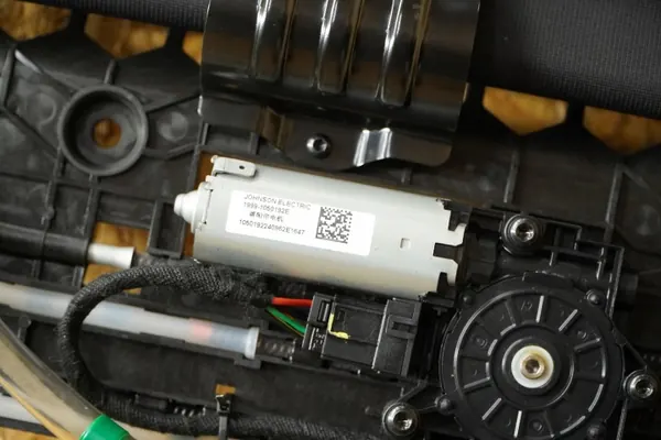OEM SA3HK-5703100B-Y1A7 Store Toit Panoramique BYD Seal image 8