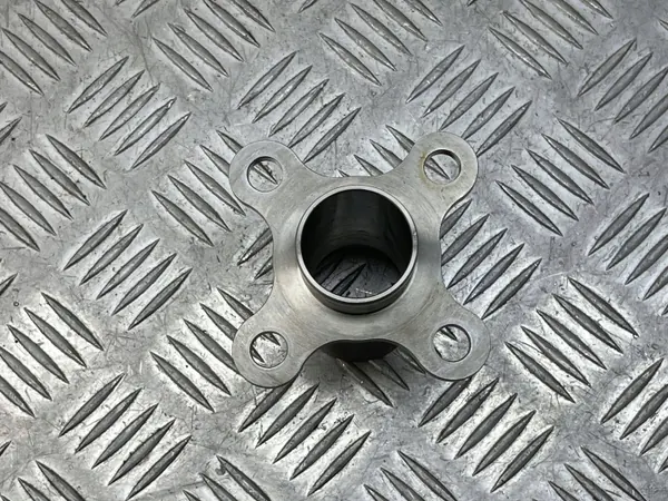 Peça Motor Mercedes OEM A2540320000 - Usado image 3