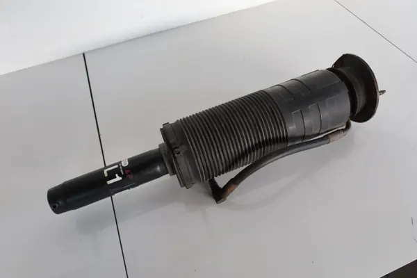Mercedes ABC Stoßdämpfer Vorne Links OEM 2203200713 image 2