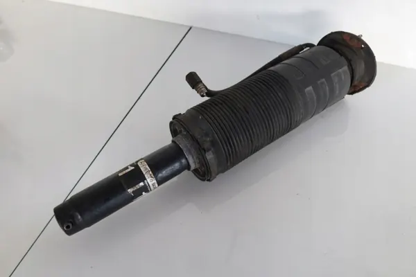 Mercedes ABC Stoßdämpfer Vorne Links OEM 2203200713 image 8