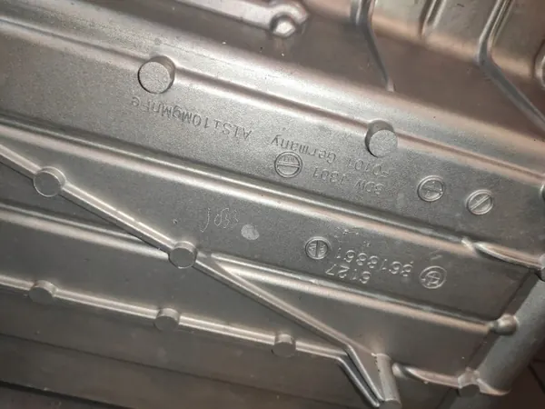 Batterie de traction hybride BMW OEM 8687753 330e image 10