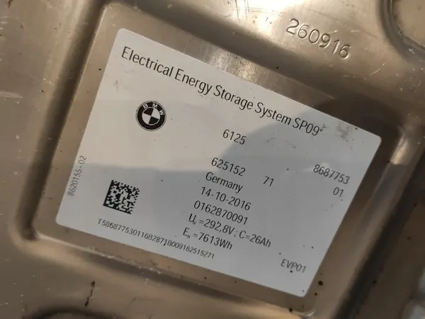 Batterie de traction hybride BMW OEM 8687753 330e image 6