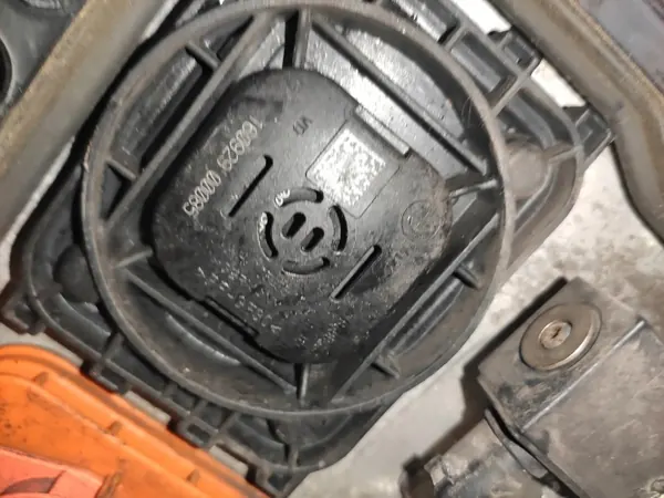 Batterie de traction hybride BMW OEM 8687753 330e image 9
