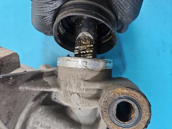 Styrhus kuggstång OEM 1307420 för Opel Insignia B image 3