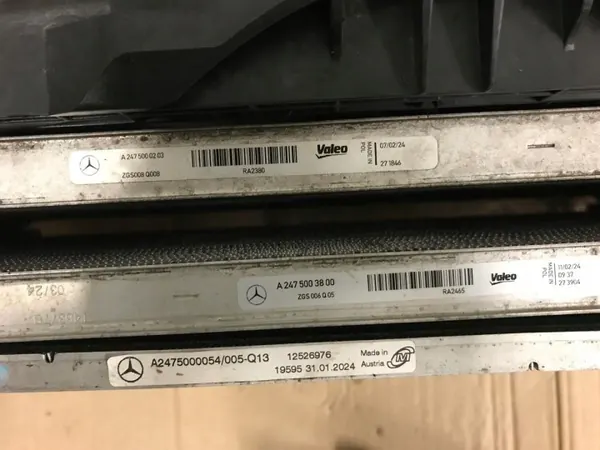Radiator-set OEM 457532 voor Mercedes A45 AMG image 4