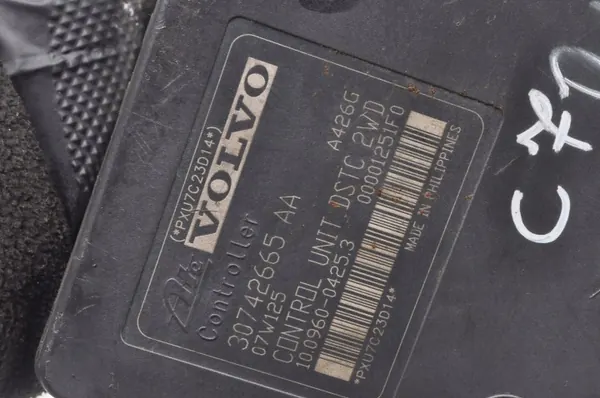 Volvo V50 ABS-Pumpe Controller OEM 30742654 image 3