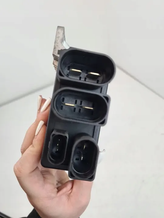 Kylfläktens styrmodul Slakerbe 7H0919506 T5 Multivan image 10