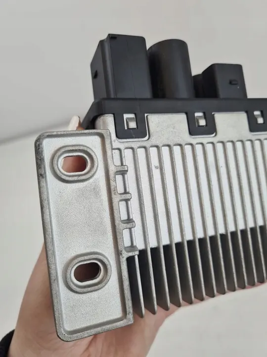 Kylfläktens styrmodul Slakerbe 7H0919506 T5 Multivan image 7