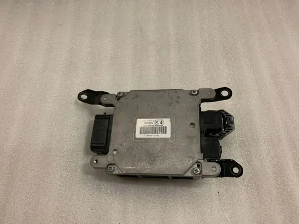 Lexus IS III styrservomodul OEM 8965053140 image 2