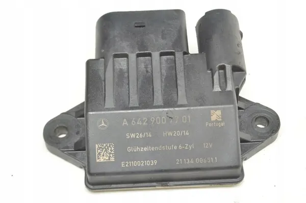 MERCEDES E-KLASS W207 RELÄMODUL A6429007701 image 3