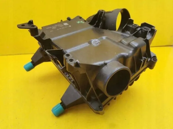 Mercedes Ilmansuodatin Kotelo OEM A2820905000 image 4