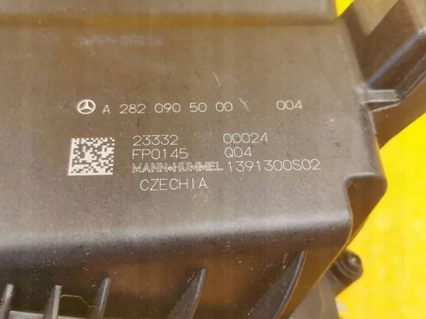 Mercedes Ilmansuodatin Kotelo OEM A2820905000 image 5
