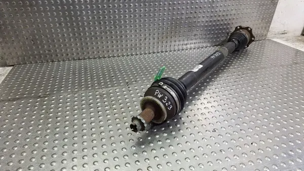 Höger framaxels halvaxel OEM S26372056 Begagnad image 3