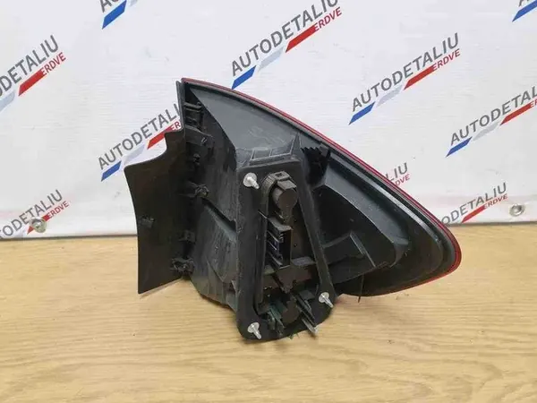 Luz trasera izquierda BMW X1 (E84) 2010 image 3